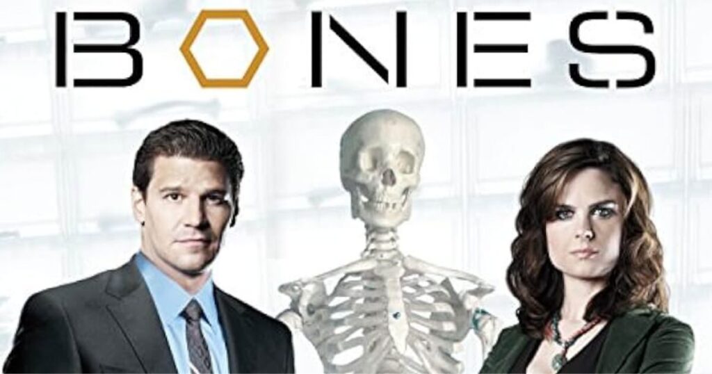 人気海外ドラマ「BONES」の主人公、法人類学者テンペランス・ブレナン（愛称：ボーンズ）の太りすぎが話題に。 しかし、その原因はなんと妊娠だった！？ この記事では、ボーンズ ブレナンを演じるエミリー・デシャネルの体型変化の真相に迫ります。